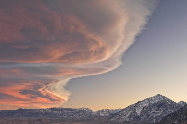 A Sierra wave cloud formation, or altocumulus lenticularis, at sunset, Round Valley, Eastern Sierra, CA