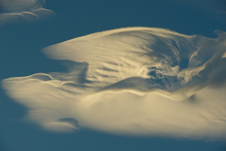 Altocumulus lenticularis with superciliaris formations, above Round Valley, CA